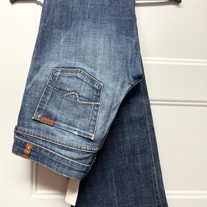 7 For All Mankind Stylish Blue Denim Jeans with rhinestones Size 30